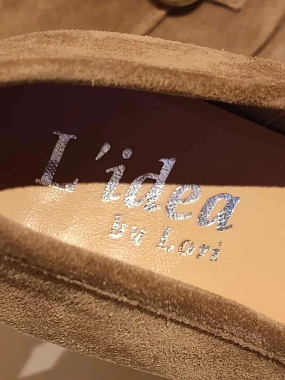 L’idea by Lori, tan platform suede loafer, EU size 38